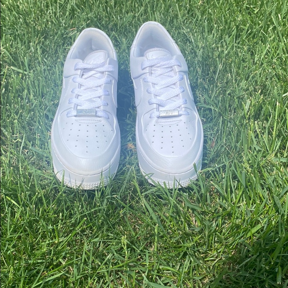 Womens Nike Air Force 1 Sage Low